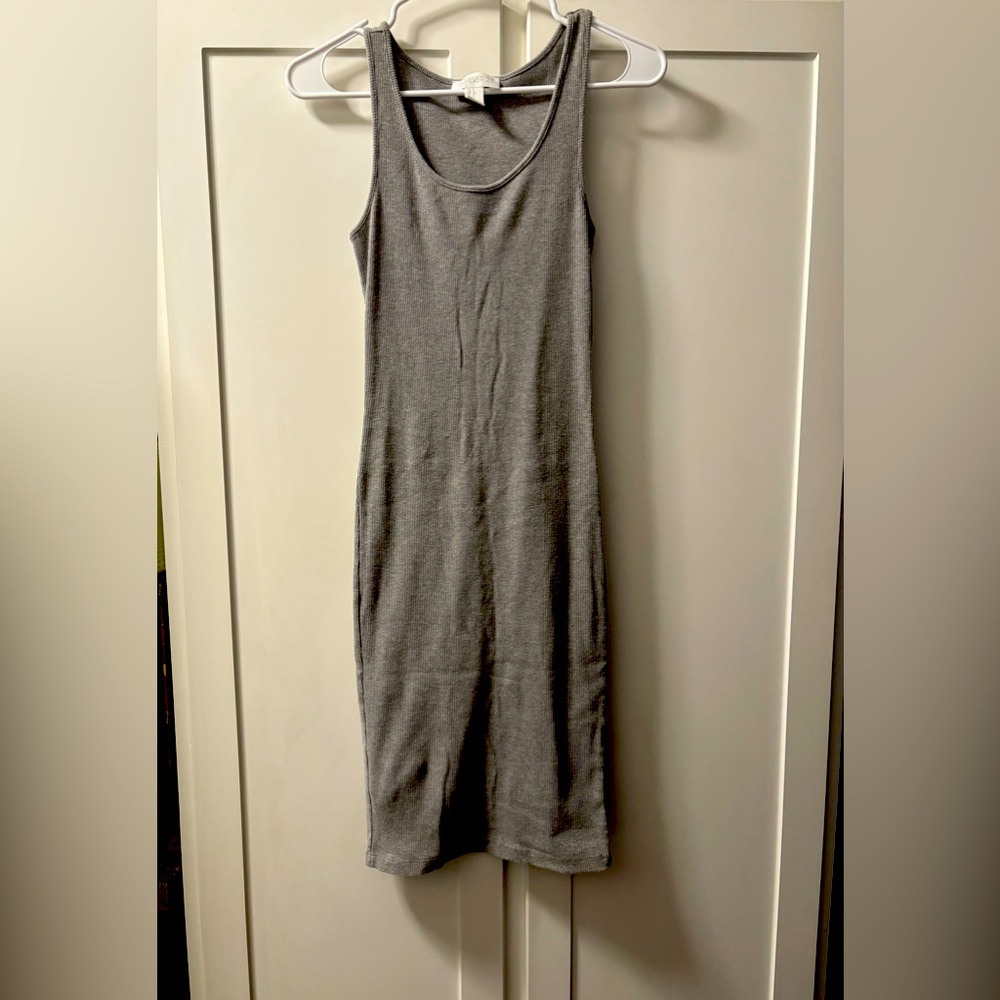 4/$20 Forever 21 Ribbed Gray Sleeveless Dress
